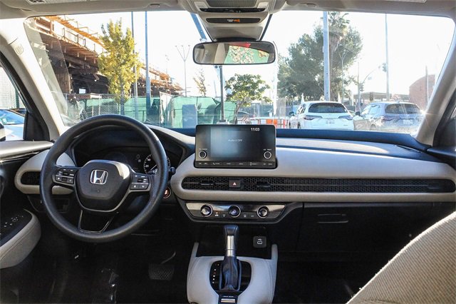 Used 2024 Honda HR-V LX image 17