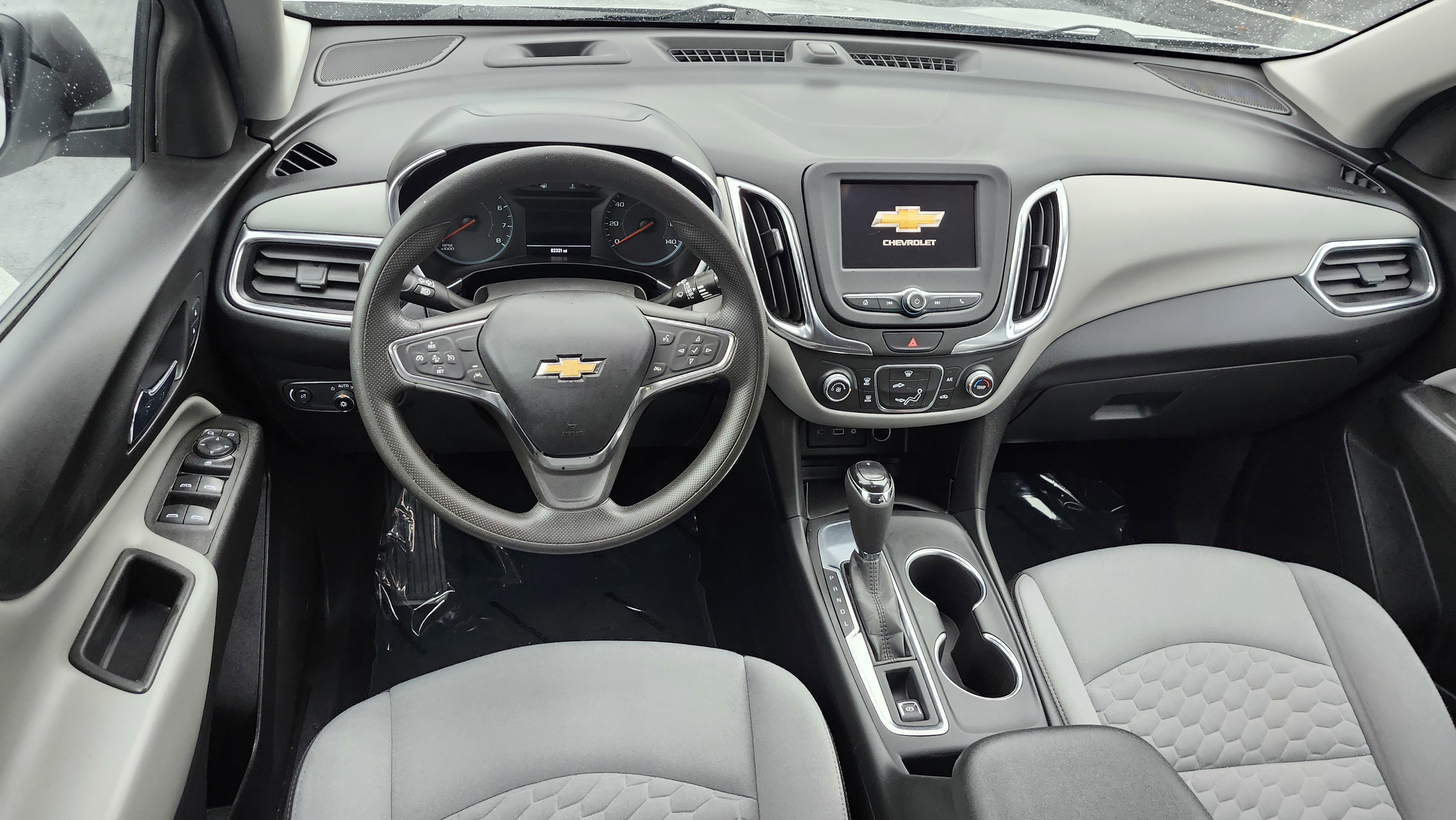 Used 2021 Chevrolet Equinox LS w/ LS Convenience Package image 18