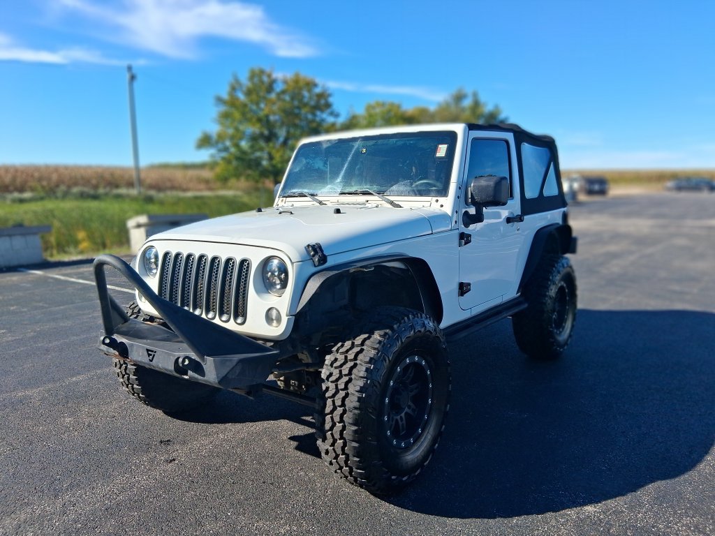 Used 2016 Jeep Wrangler Sport AWD/4WD image 3