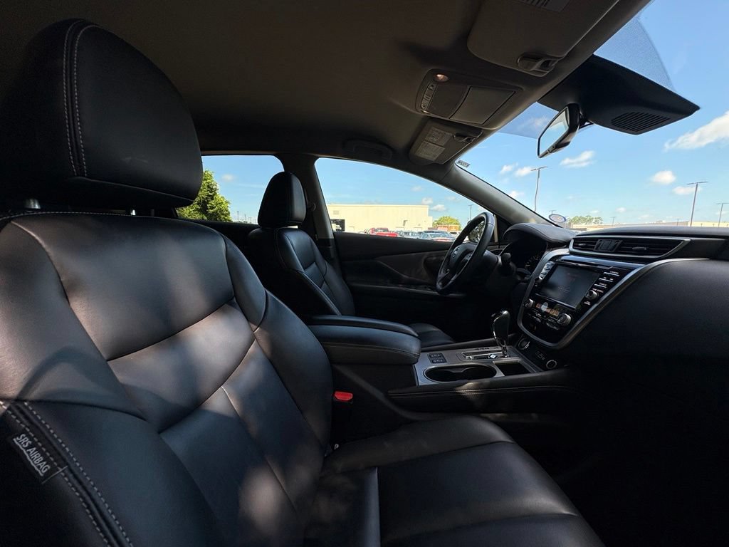 Used 2023 Nissan Murano SV AWD/4WD image 12