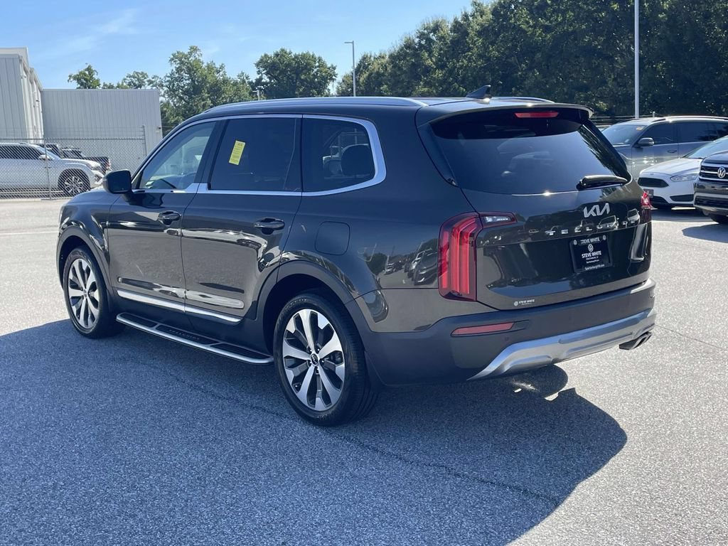 Used 2022 Kia Telluride EX w/ EX Premium Package FWD image 6