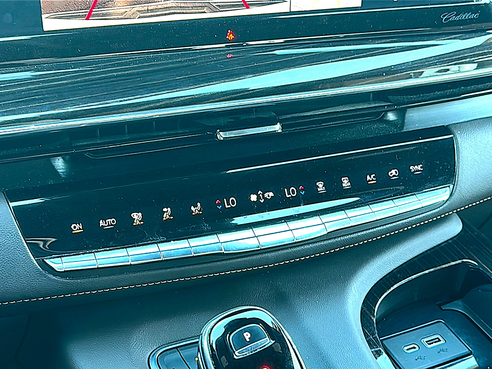 Used 2021 Cadillac Escalade Sport RWD image 36