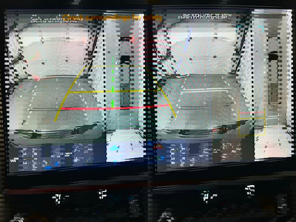 Used 2025 Toyota Tundra Platinum image 41