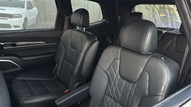 Used 2024 Kia Telluride EX X-Line image 27
