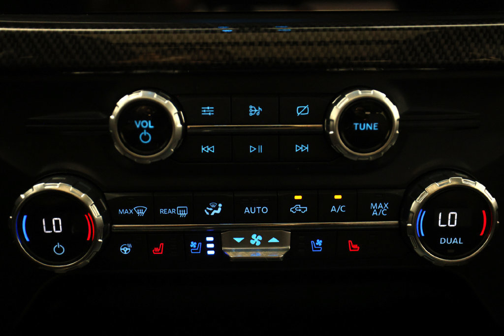 Used 2021 Ford F150 Lariat w/ Equipment Group 502A High AWD/4WD image 28