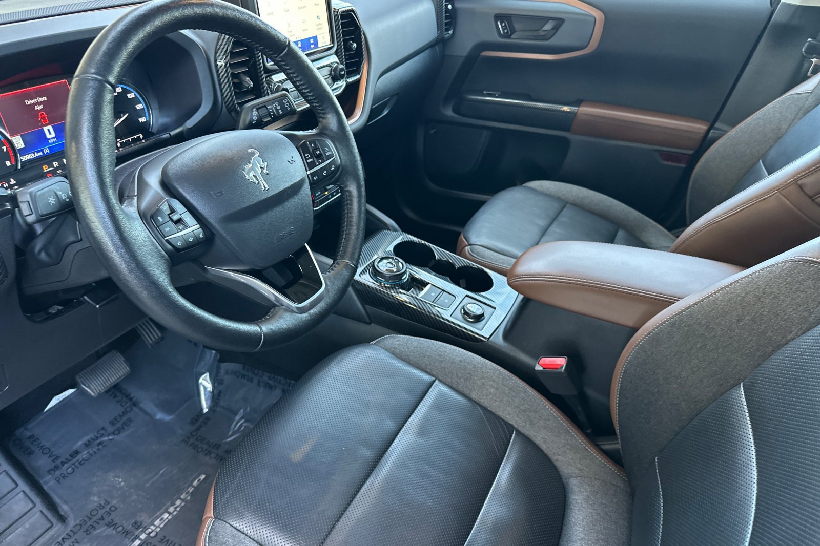 Used 2022 Ford Bronco Sport Outer Banks w/ Tech Package AWD/4WD image 9