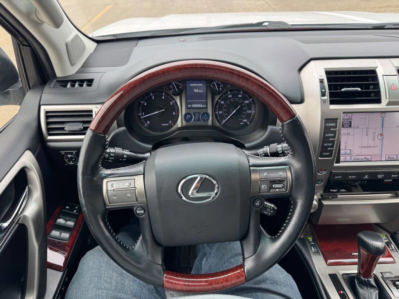 Used 2013 Lexus GX 460 Premium image 21