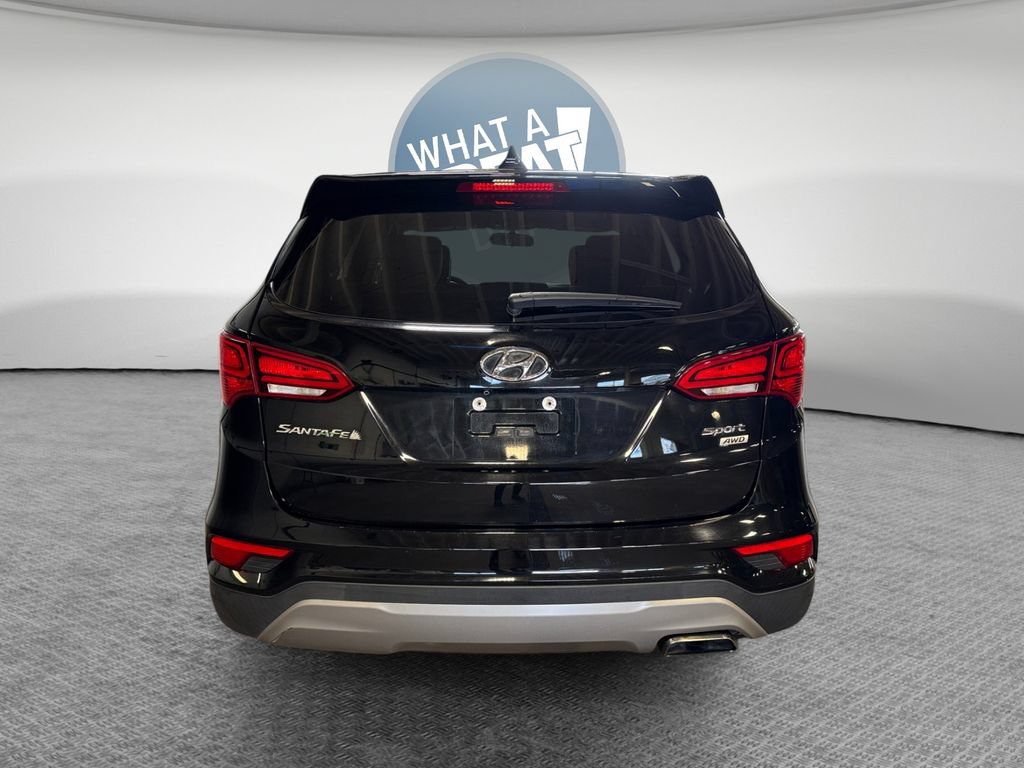 Used 2017 Hyundai Santa Fe Sport AWD/4WD image 5