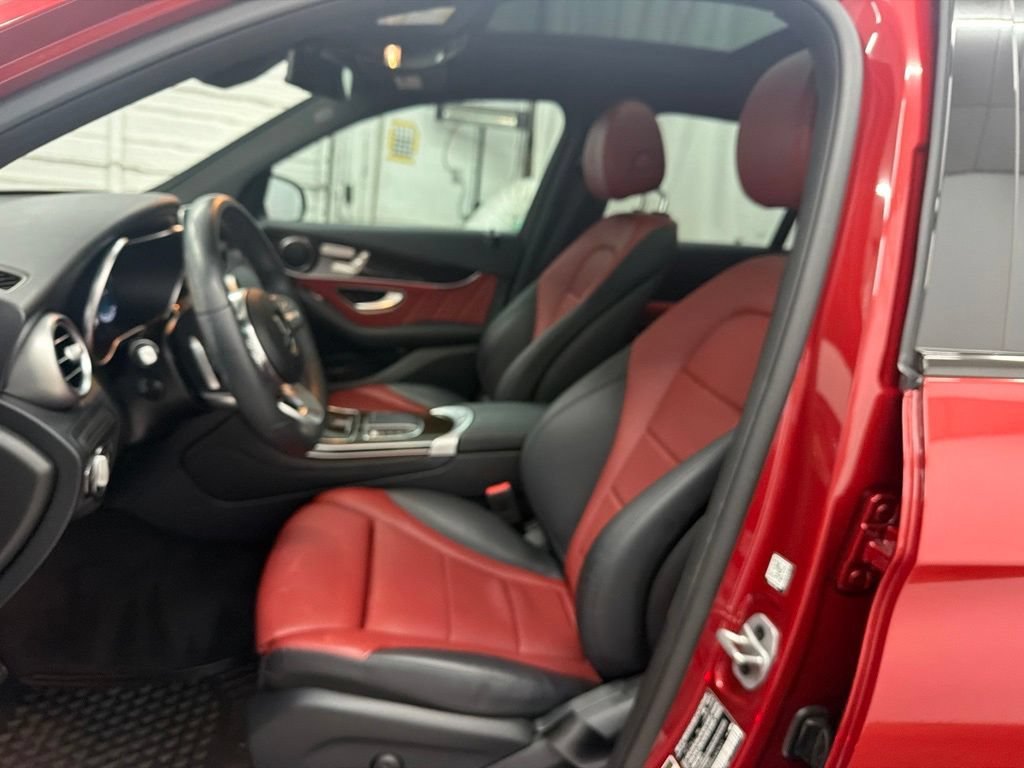 Used 2022 Mercedes-Benz GLC 300 image 21