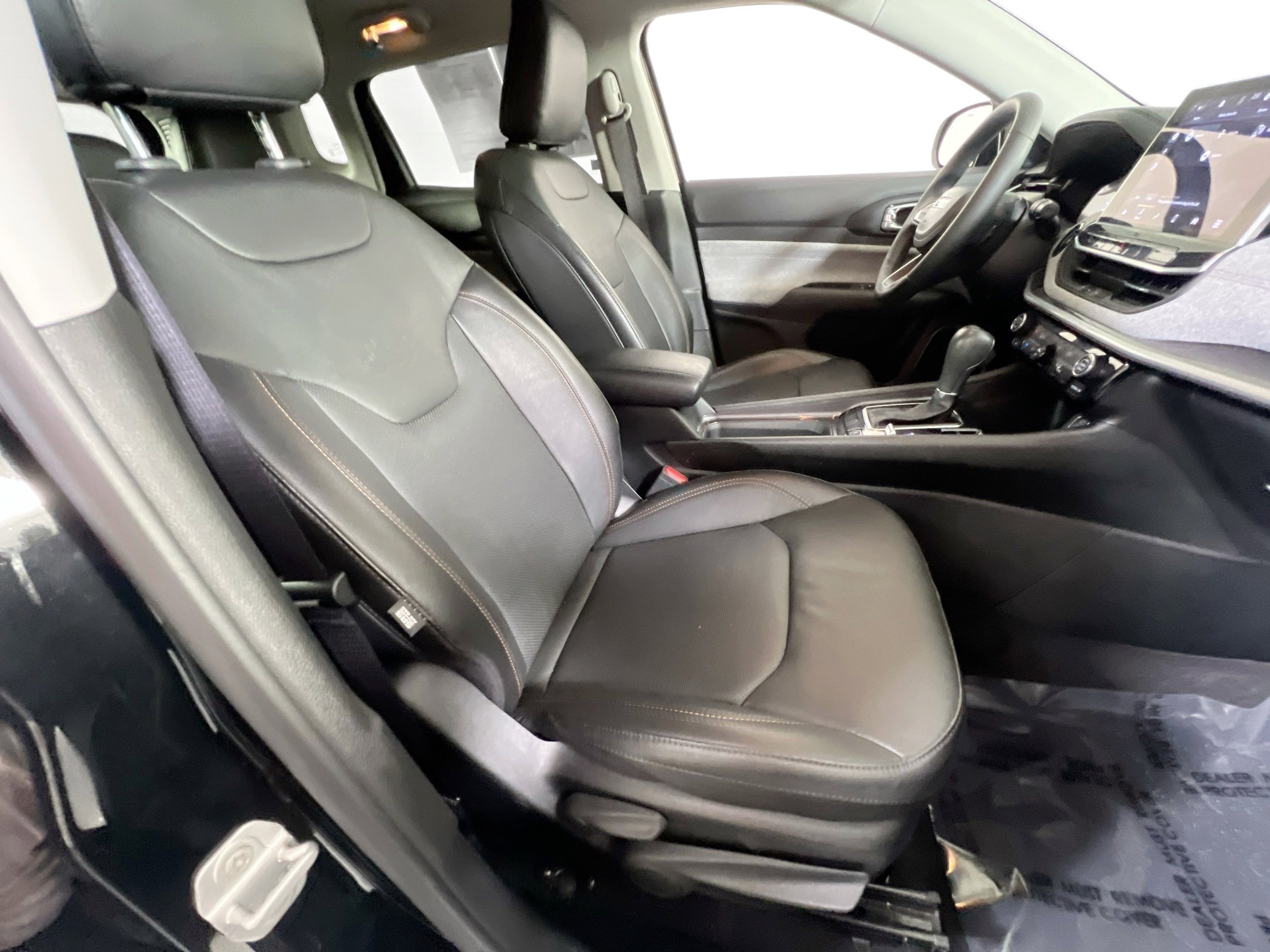 Used 2022 Jeep Compass Latitude image 26