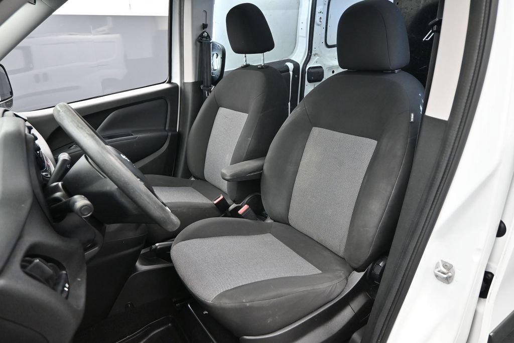 Used 2021 RAM ProMaster City Tradesman FWD image 17