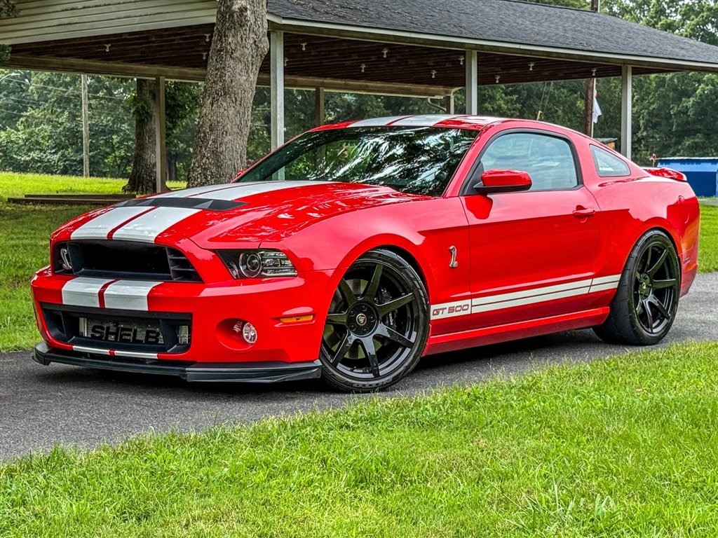 Used 2014 Ford Mustang Shelby GT500 w/ Equipment Group 821A RWD image 8
