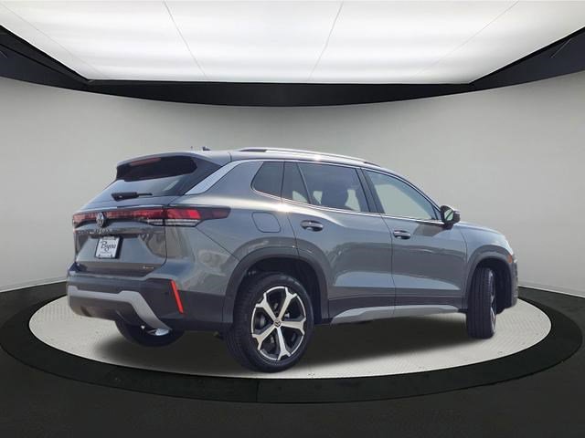 New 2026 Volkswagen Tiguan SE image 7