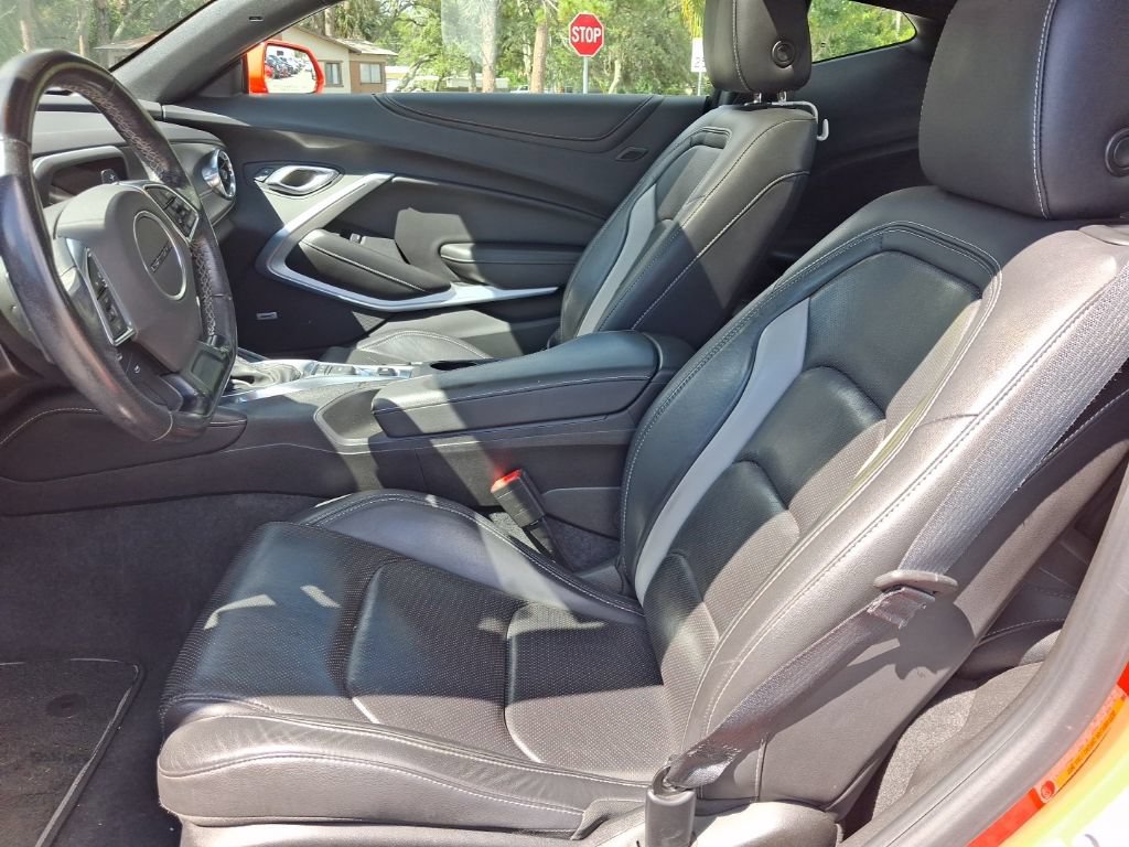 Used 2019 Chevrolet Camaro LT RWD image 23