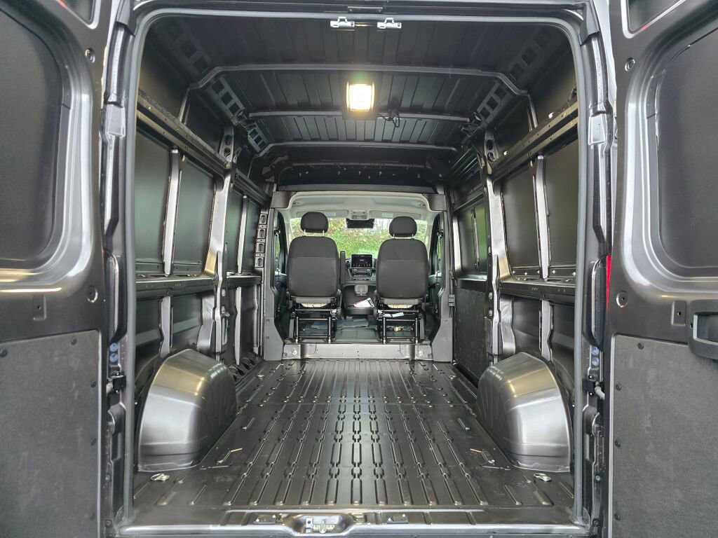 New 2026 RAM ProMaster 1500 w/ Premium Convenience Group image 13