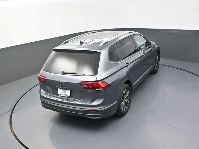 Used 2024 Volkswagen Tiguan Wolfsburg Edition image 17