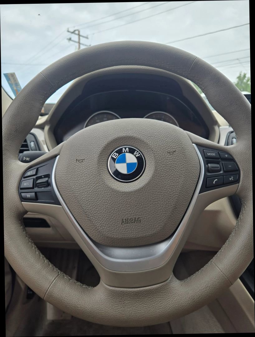 Used 2013 BMW 328i Sedan image 25