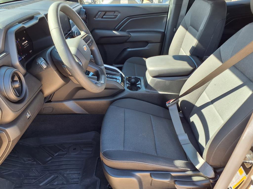 Used 2024 Chevrolet Colorado W/T w/ WT Convenience Package image 14