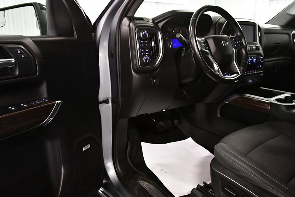 Used 2019 Chevrolet Silverado 1500 RST w/ All-Star Edition AWD/4WD image 14