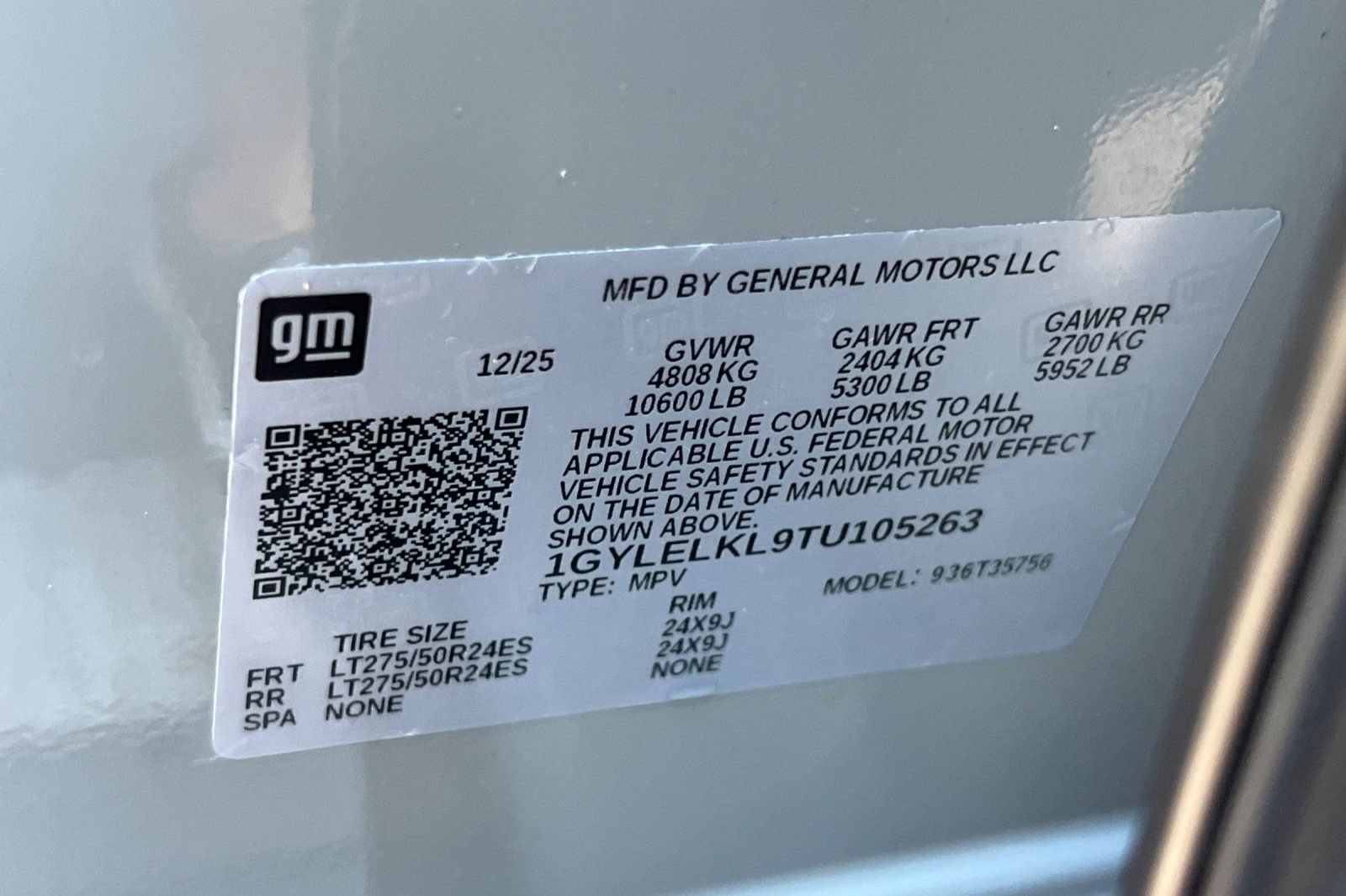 Used 2026 Cadillac Escalade IQL Sport 1 w/ LPO, ONYX Package AWD/4WD image 51