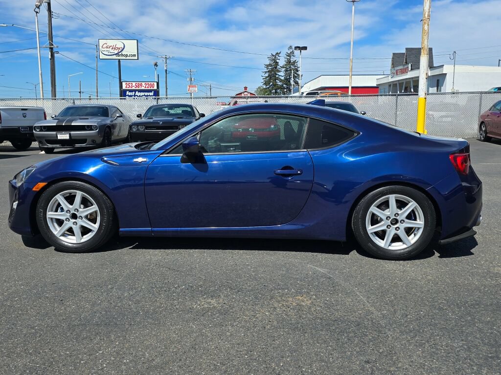 Used 2016 Scion FR-S RWD image 9