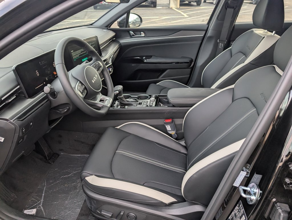 New 2026 Kia K5 GT-Line w/ GT-Line Premium Package AWD/4WD image 20