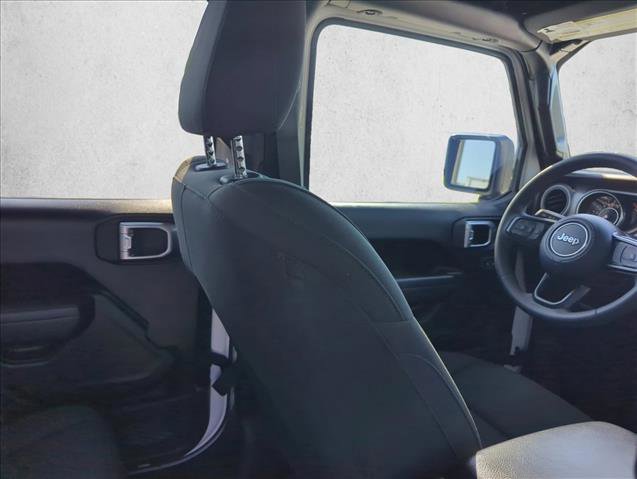 Used 2023 Jeep Gladiator Sport image 24