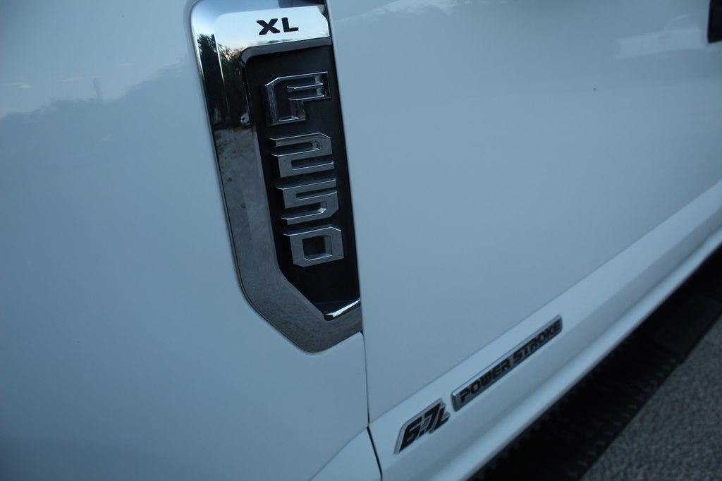 Used 2021 Ford F250 XL w/ Power Equipment Group AWD/4WD image 10
