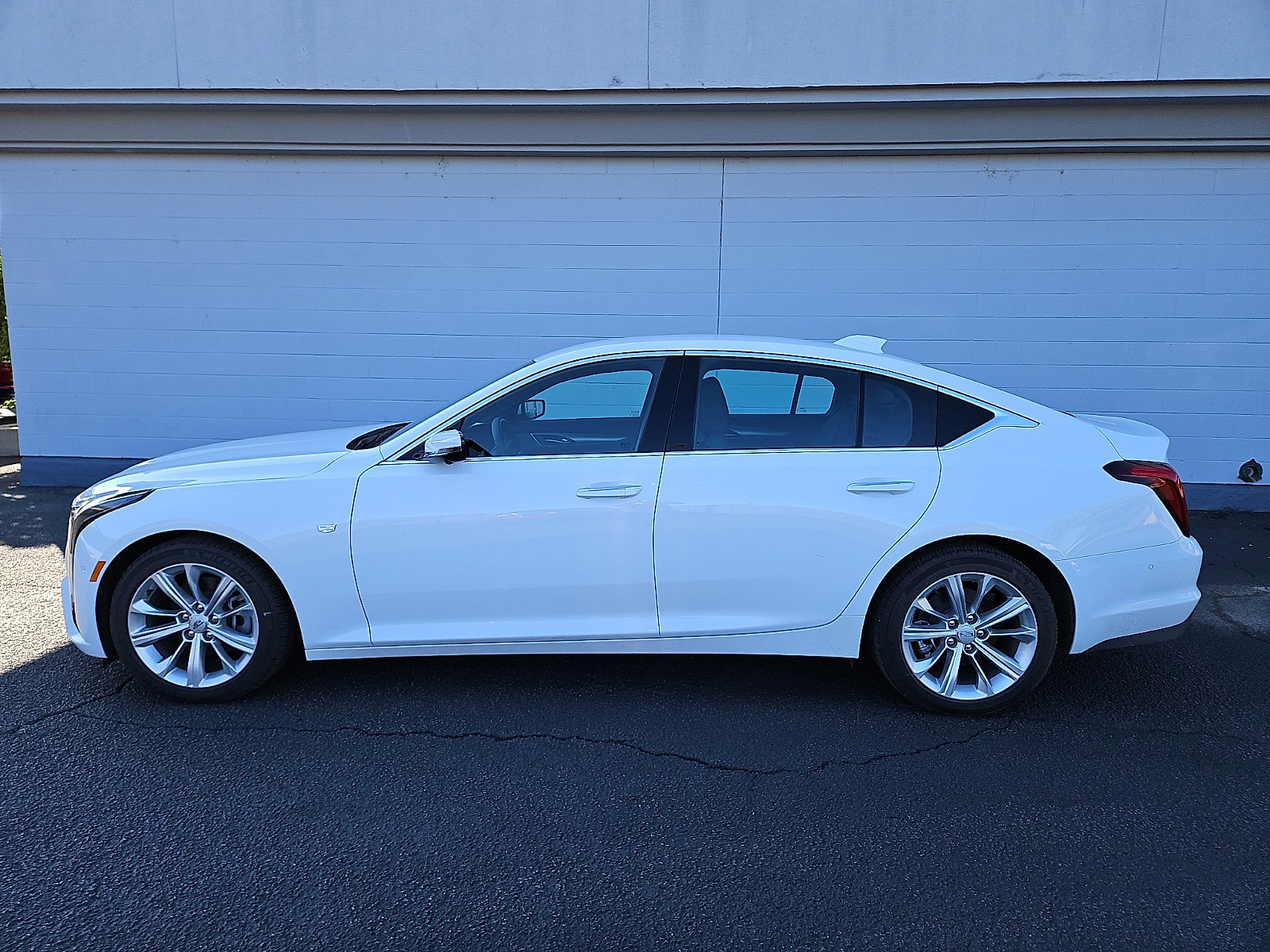 New 2026 Cadillac CT5 Premium Luxury image 2