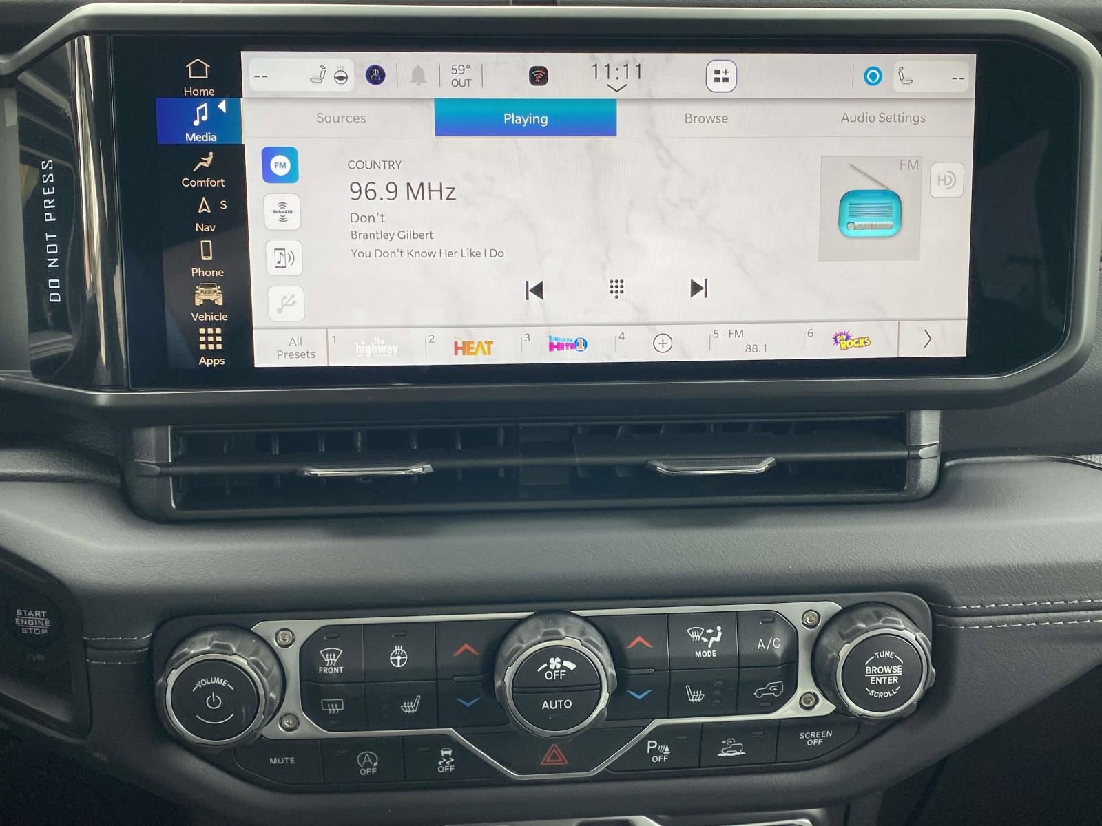 New 2026 Jeep Wrangler Sahara image 25