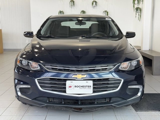 Used 2017 Chevrolet Malibu Hybrid image 32