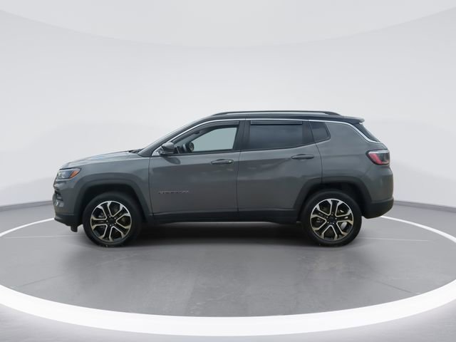 Used 2022 Jeep Compass Limited image 5
