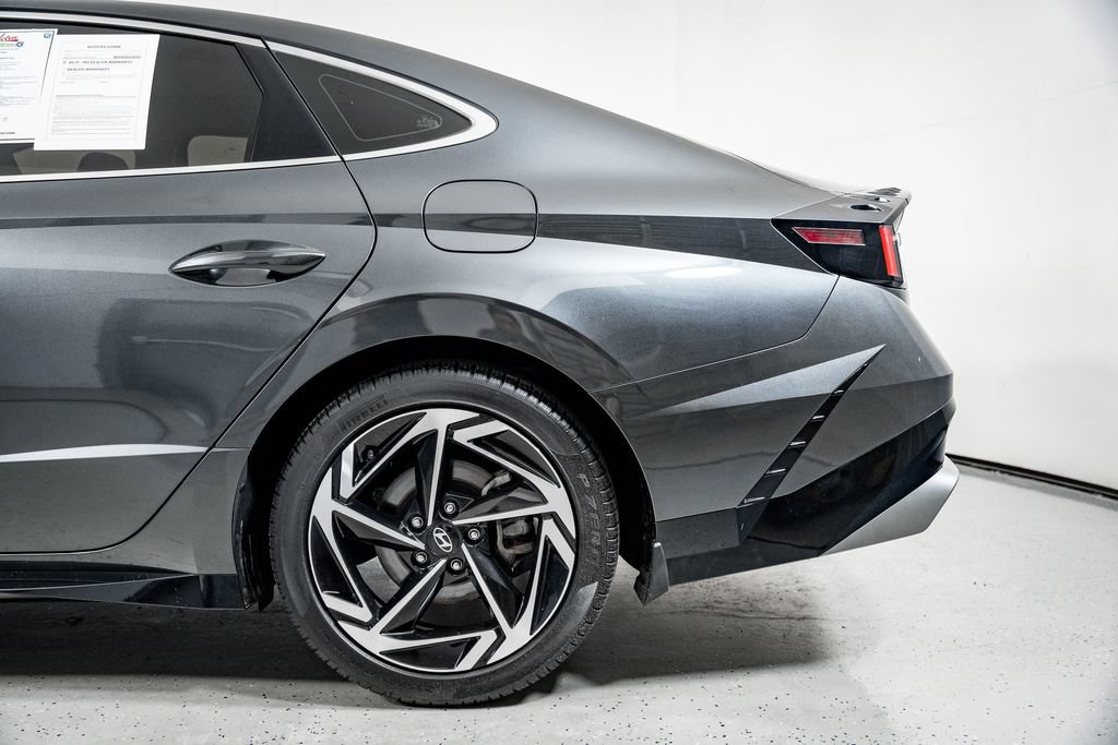 Certified 2024 Hyundai Sonata SEL w/ Convenience Package FWD image 18