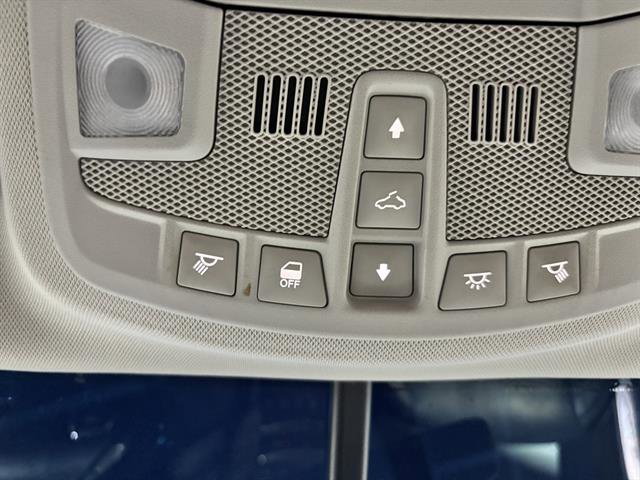 Used 2015 Lincoln MKZ w/ Equipment Group 102A Reserve image 25