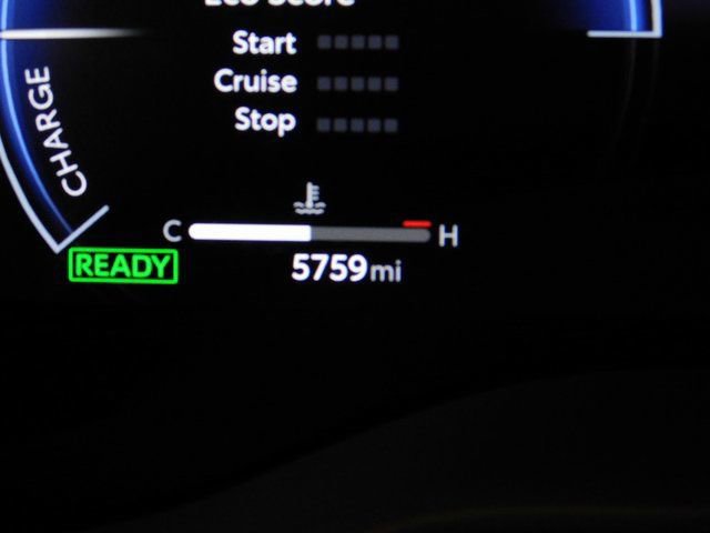 Used 2025 Toyota Sienna XSE image 51