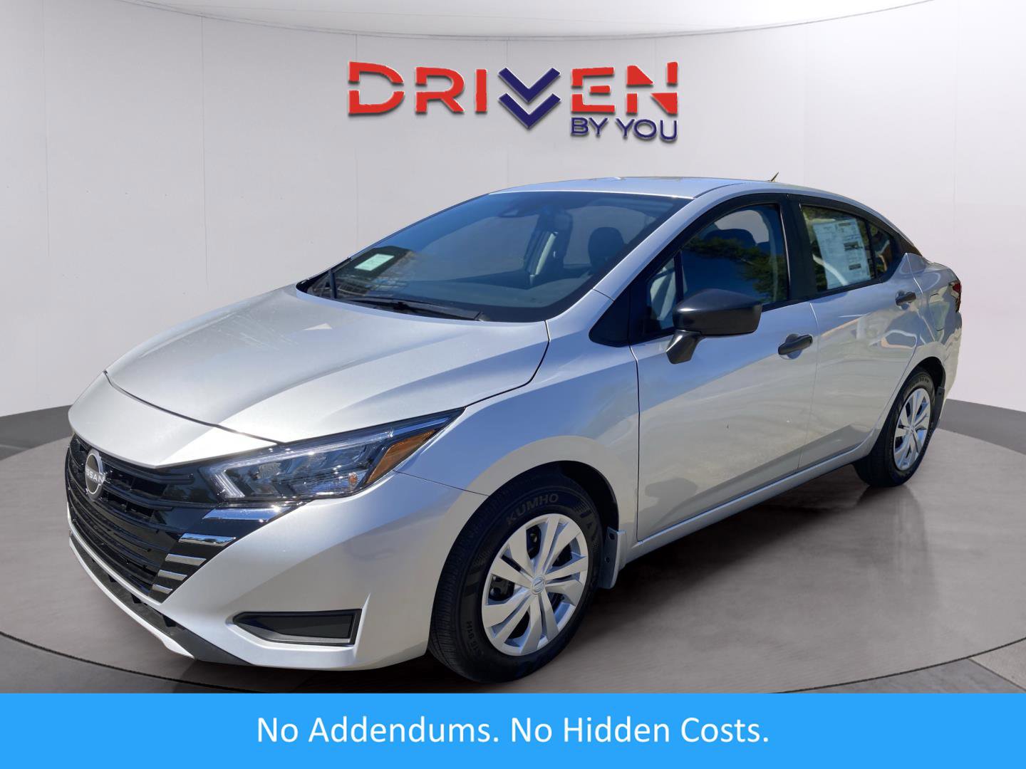 New 2025 Nissan Versa S w/ Trunk Package