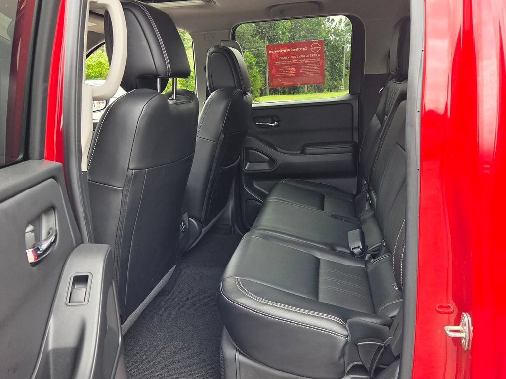 Certified 2025 Nissan Frontier SL AWD/4WD image 4