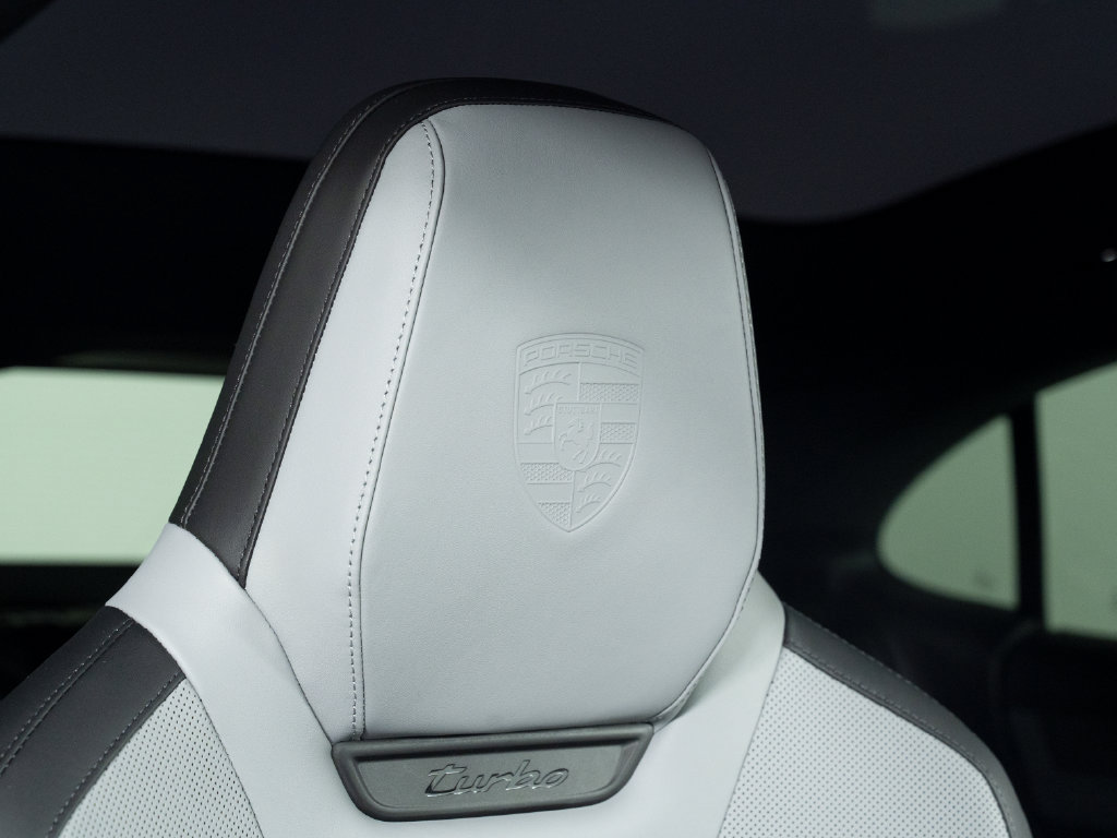 New 2026 Porsche Cayenne Turbo AWD/4WD image 49