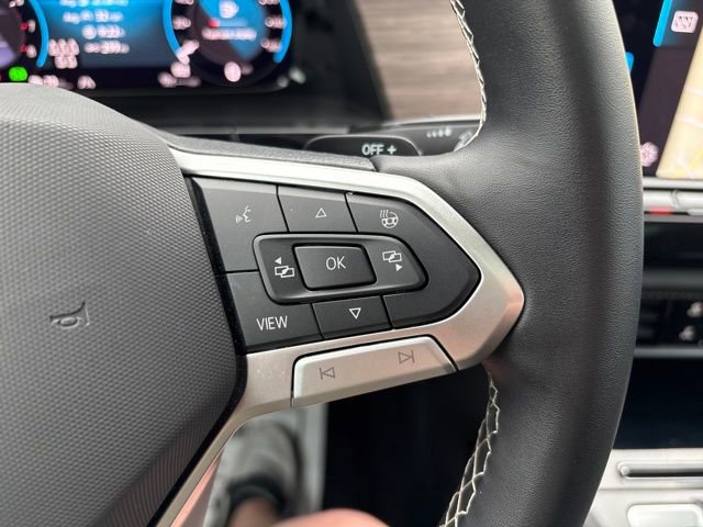 Used 2025 Volkswagen Atlas SEL image 14