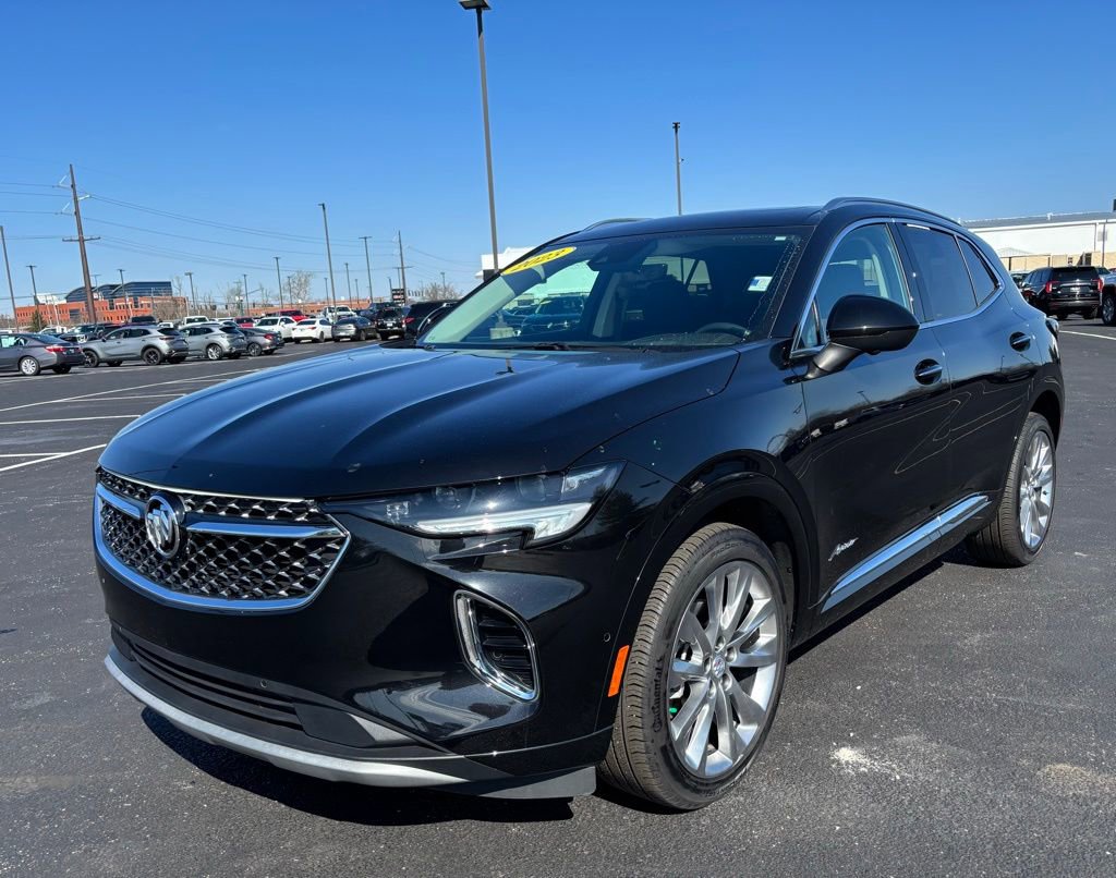 Used 2023 Buick Envision Avenir image 3