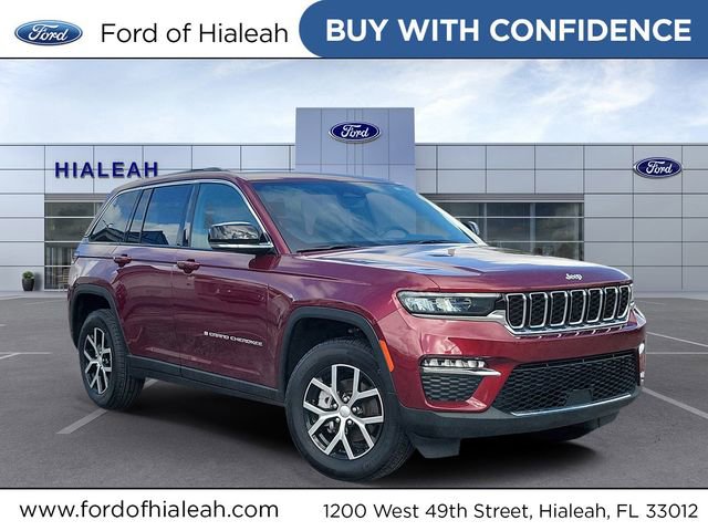 Used 2024 Jeep Grand Cherokee Limited RWD image 1