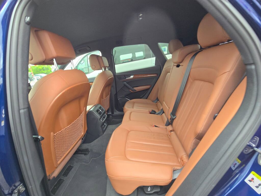 Used 2022 Audi Q5 2.0T Premium image 14