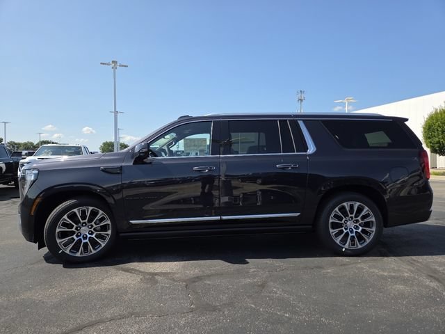 New 2026 GMC Yukon XL Denali w/ Denali Reserve Package AWD/4WD image 16