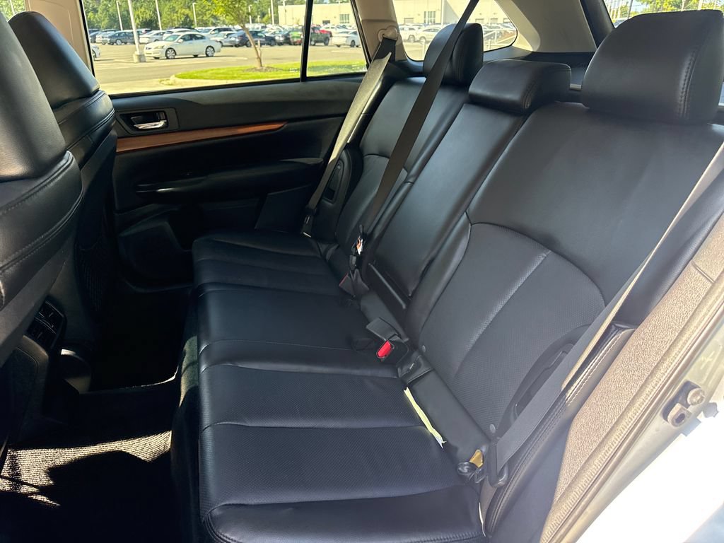Used 2013 Subaru Outback 2.5i Limited w/ Popular Pkg 1A AWD/4WD image 31