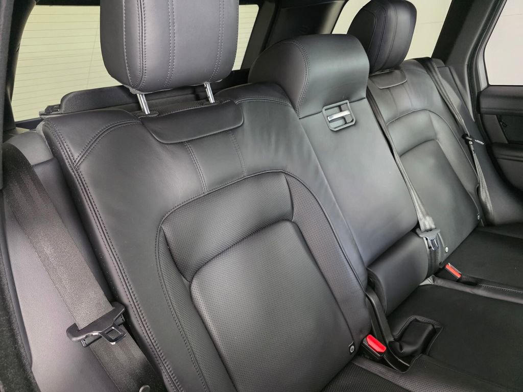 Used 2019 Land Rover Range Rover Supercharged AWD/4WD image 27