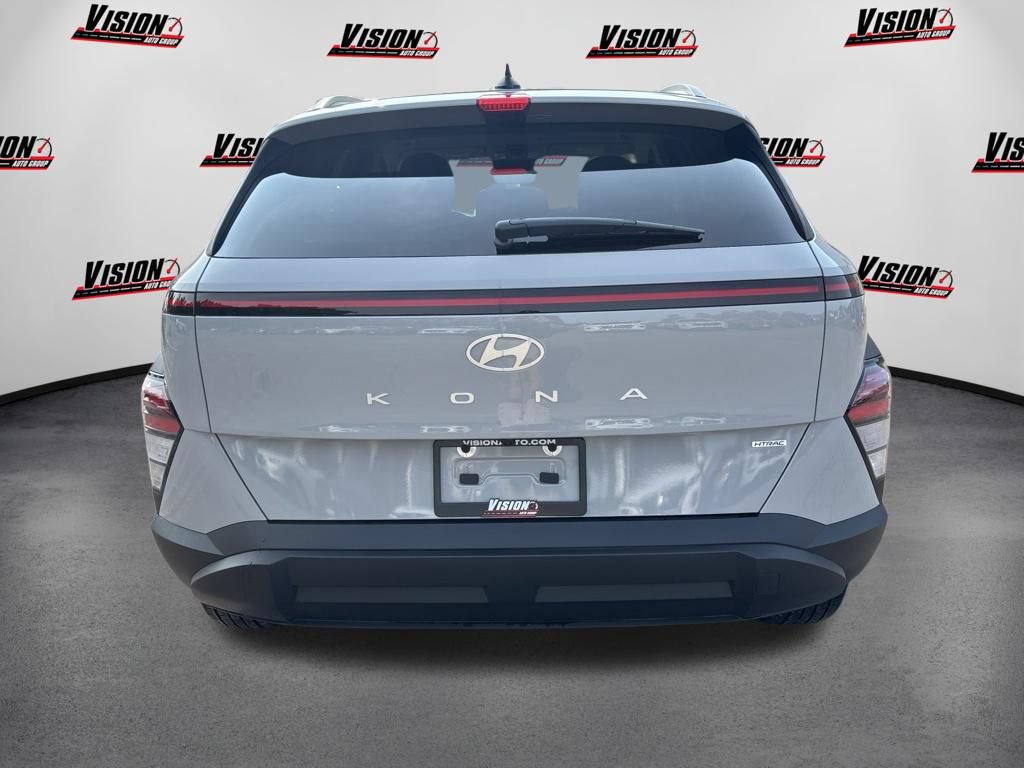 Certified 2024 Hyundai Kona SEL AWD/4WD image 6