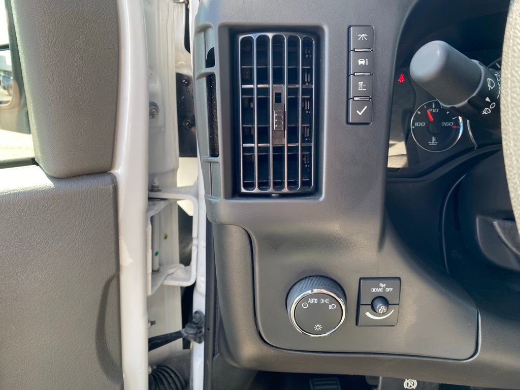 New 2025 Chevrolet Express 3500 w/ Power Convenience Package RWD image 15