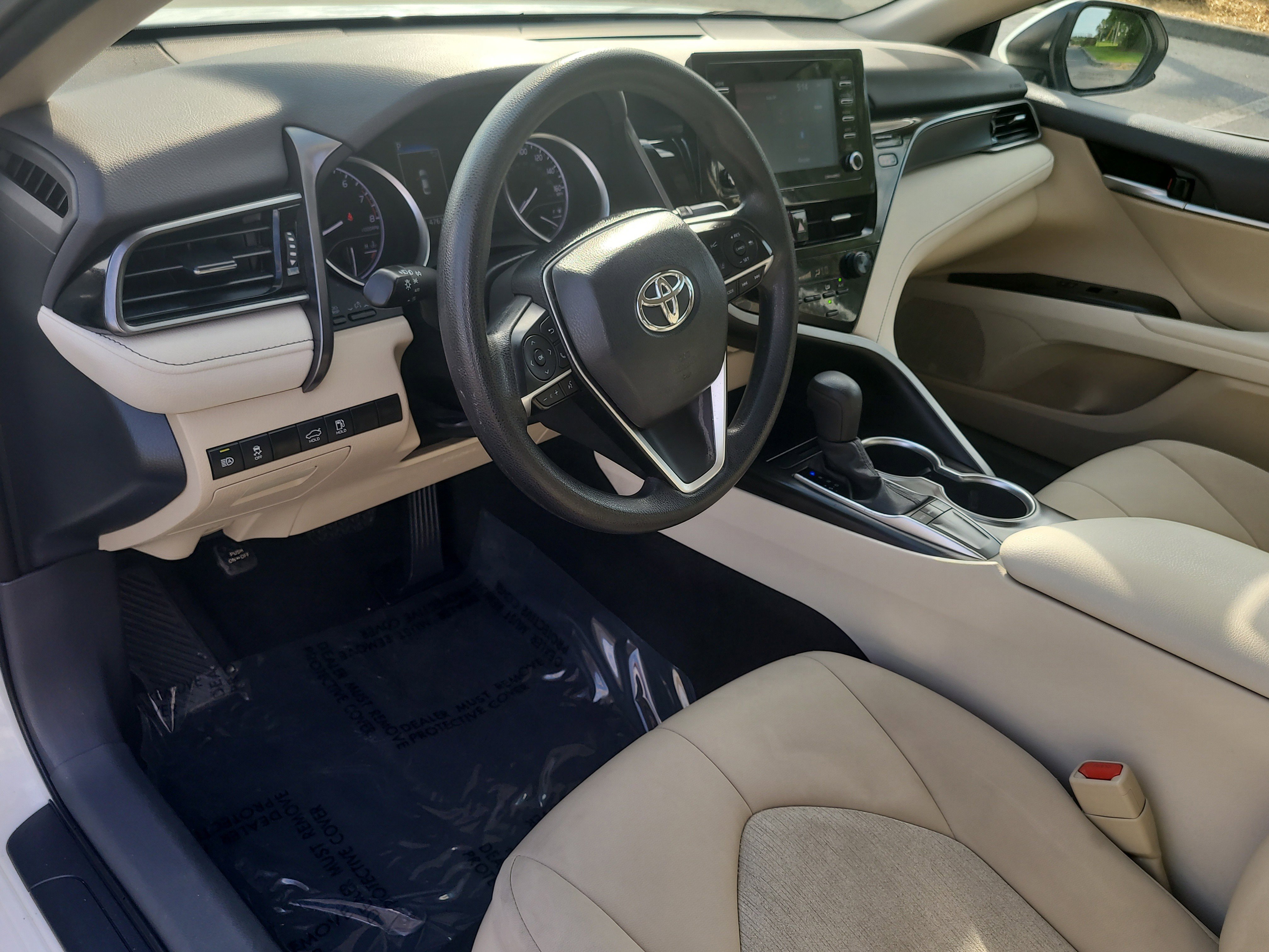 Used 2024 Toyota Camry LE image 17