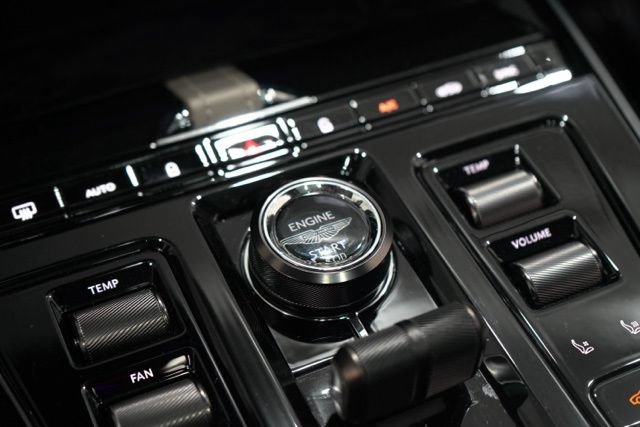 Used 2025 Aston Martin DBX 707 AWD/4WD image 40
