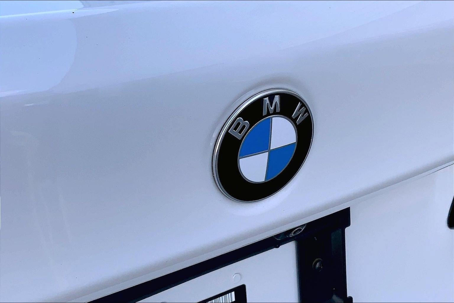 Used 2022 BMW 530i xDrive w/ Premium Package AWD/4WD image 30